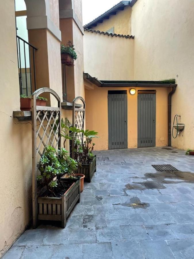 Apartment Number 99