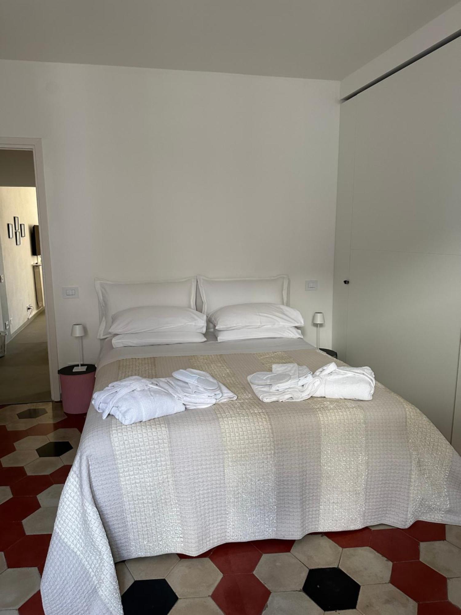 Apartment Number 99